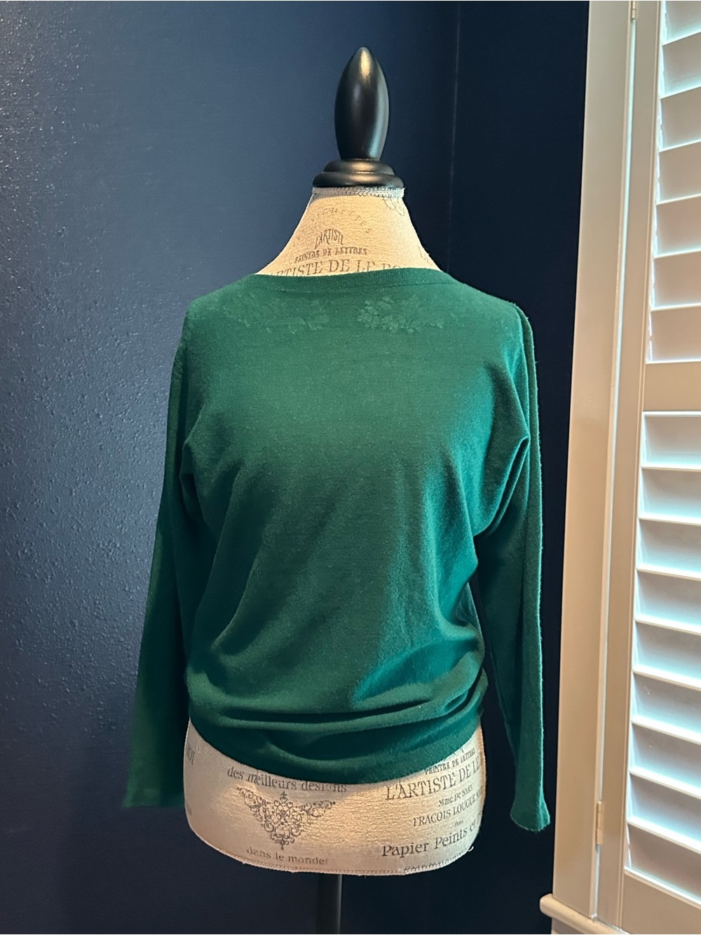 Women’s Emerald Green Long-Sleeve Boat Neck Top